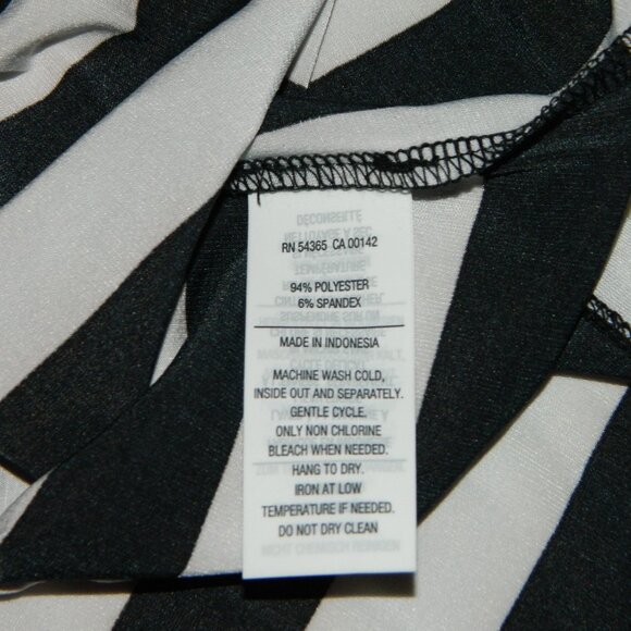 3 for/ $20 Nygard Black White Stripe 3/4” Sleeve Half Drop Tail Hem Tunic Size S - Picture 9 of 10